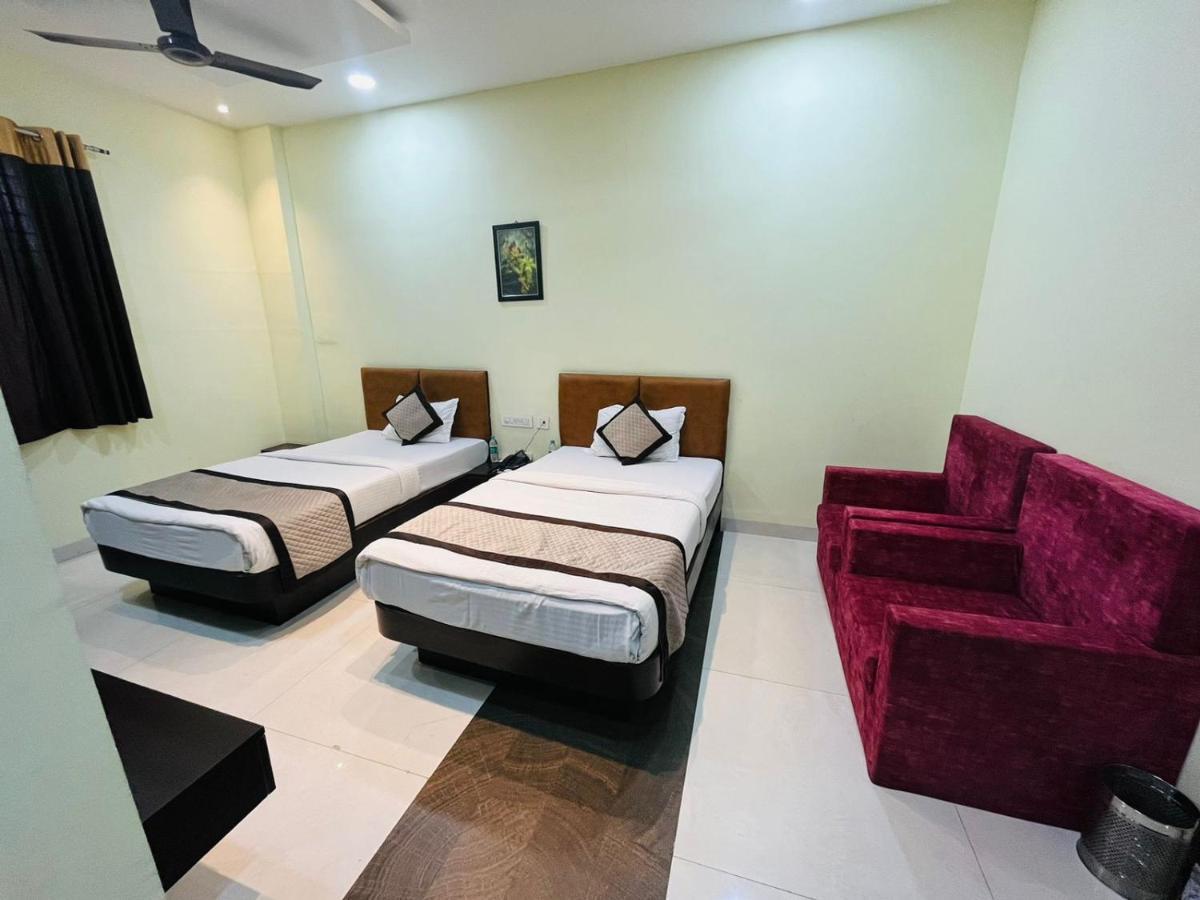 Jmc Hotel Lavish Akolia Luaran gambar