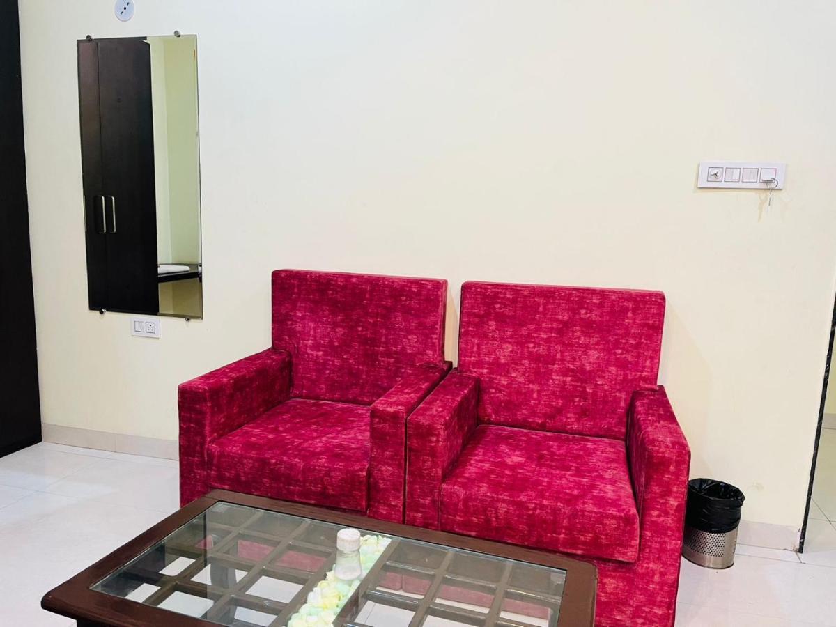 Jmc Hotel Lavish Akolia Luaran gambar