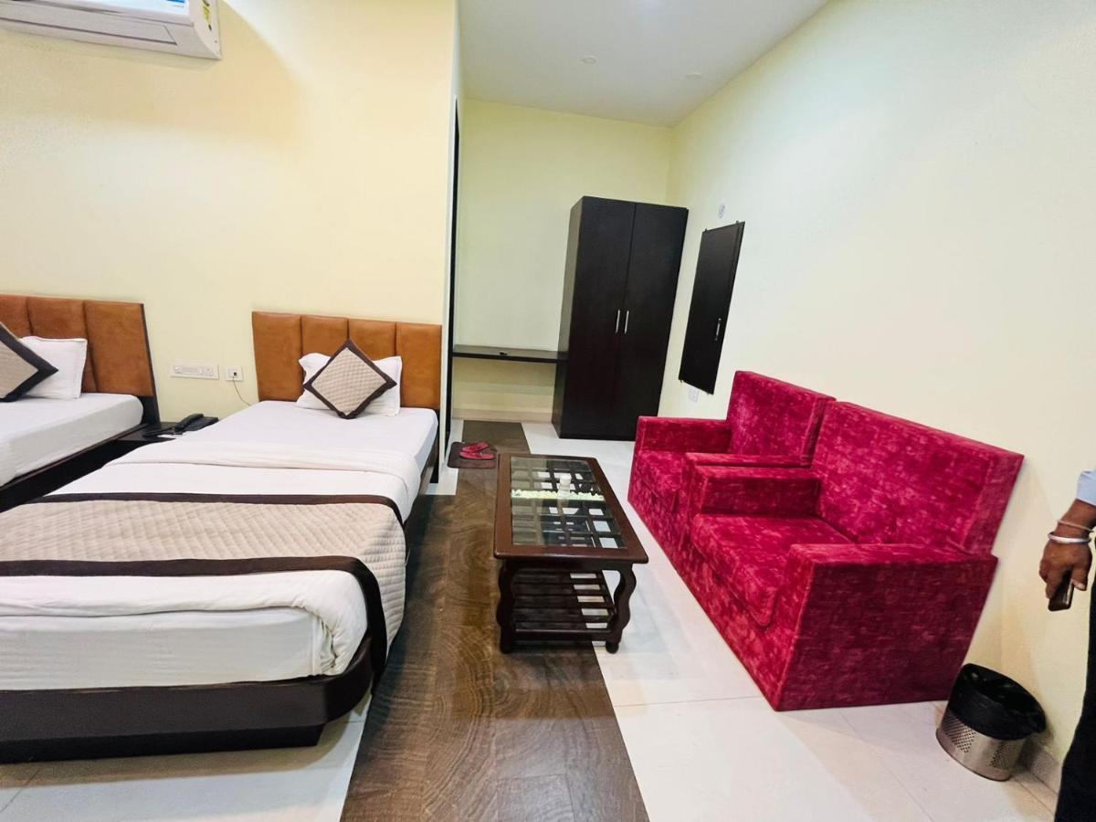 Jmc Hotel Lavish Akolia Luaran gambar