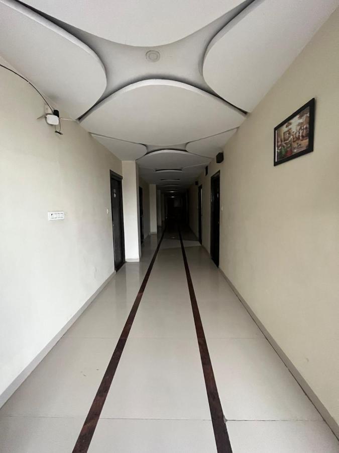 Jmc Hotel Lavish Akolia Luaran gambar